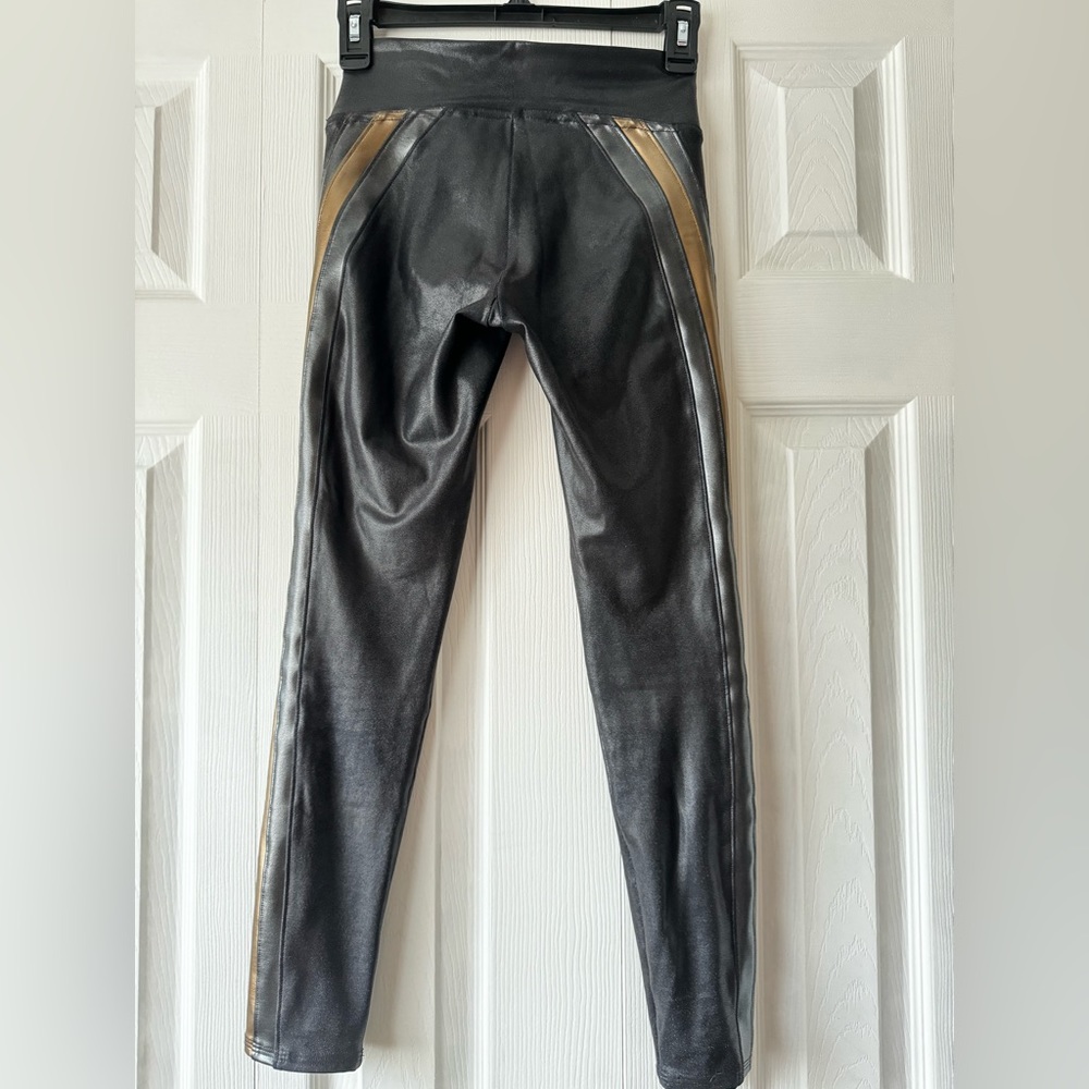 SPANX leggings 7/8, size XS, pre-owned